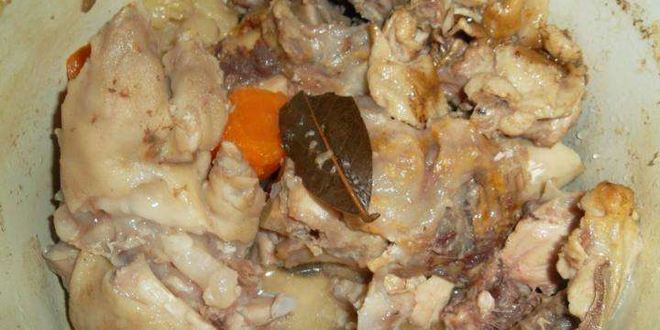 Рецепт домашнего холодца из свинины