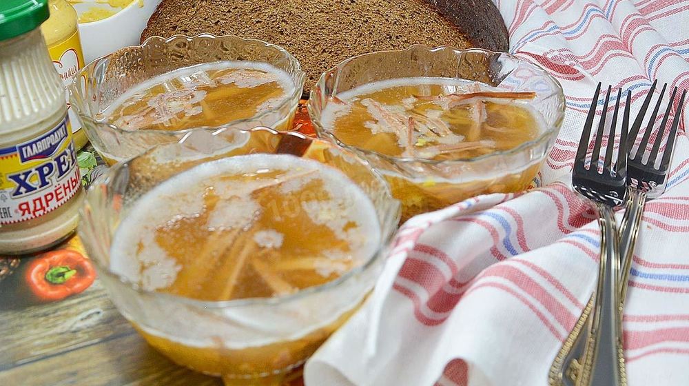 Как приготовить холодец из говядины и свиных ножек