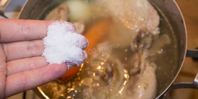 Рецепт холодца из курицы и свиных ножек