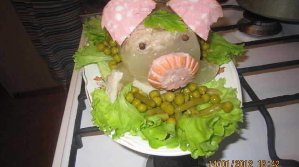 Как приготовить холодец поросенок