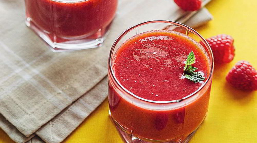 Как приготовить клубничный холодец