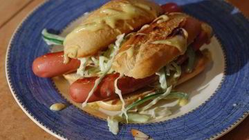 Рецепт Хот-догов с зелеными овощами и горчичным майонезом