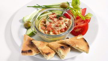 Рецепт Хумуса с кедровыми орехами и кайенским перцем