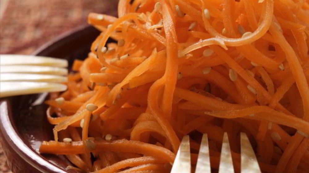 Как приготовить морковчу — корейскую закуску из сладкой моркови