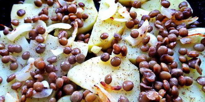 Рецепт фриттаты с картофелем, чечевицей и оливками