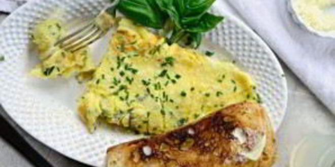 Рецепт омлета с пармезаном