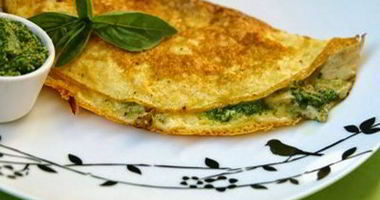 Рецепт Омлета с творожным сыром и яблоком