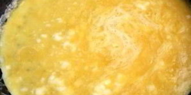 Рецепт омлета со сметаной