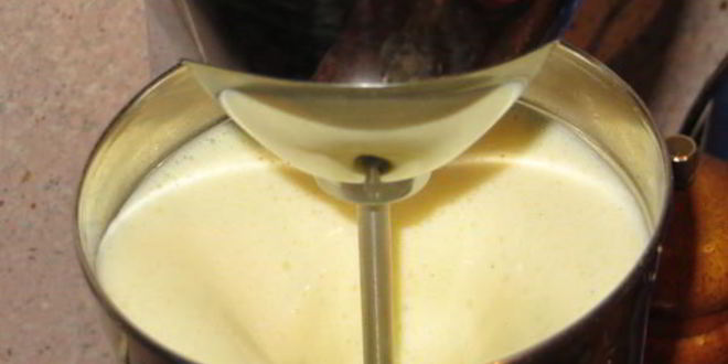 Рецепт овощного омлета с кровяной колбасой