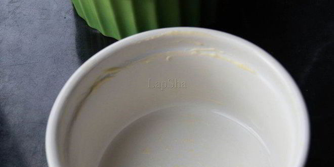 Рецепт воздушного омлета с томатами, сыром и колбасками