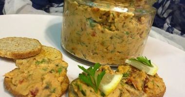 Рецепт Паштета из белой фасоли с вялеными помидорами