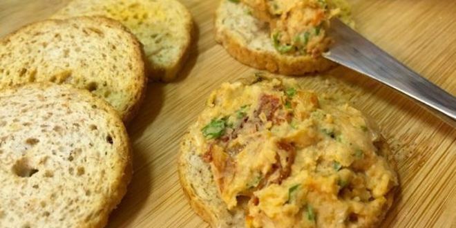 Рецепт паштета из белой фасоли с вялеными помидорами