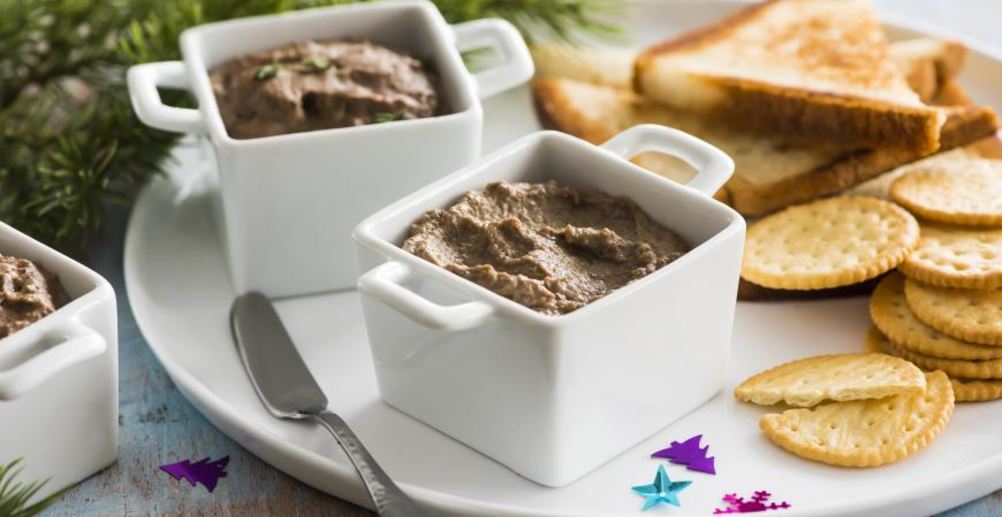 Рецепт паштет из куриной печени с черносливом