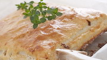 Рецепт Паштета из телятины и грибов в слоеном тесте