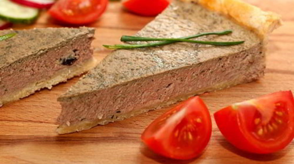 Как приготовить печеночный торт в духовке