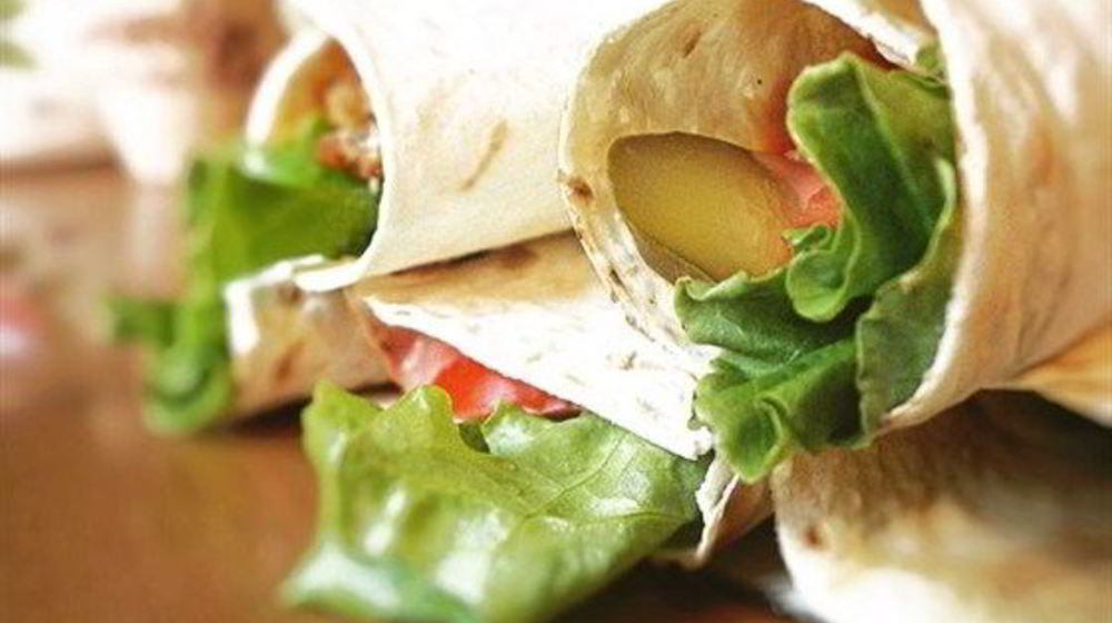 Как приготовить чикен-ролл по-домашнему