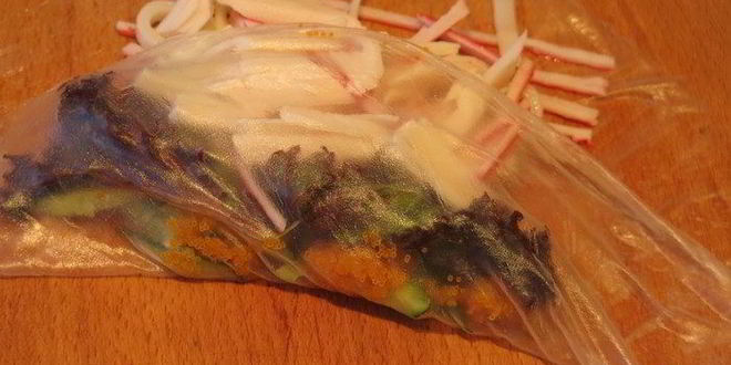 Рецепт роллов полосатики с крабовыми палочками