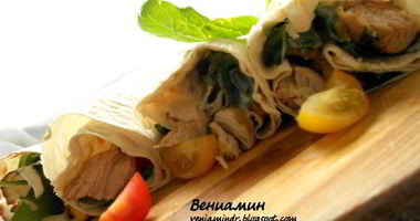 Рецепт Роллов с куриным филе, помидорами и шпинатом