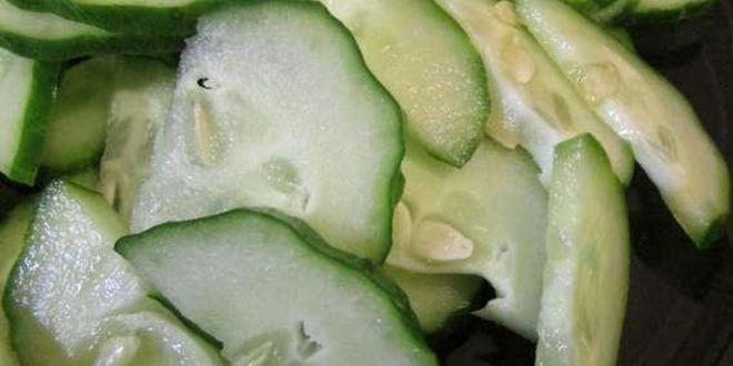 Рецепт роллов с яичных блинчиков с курицей и салатом