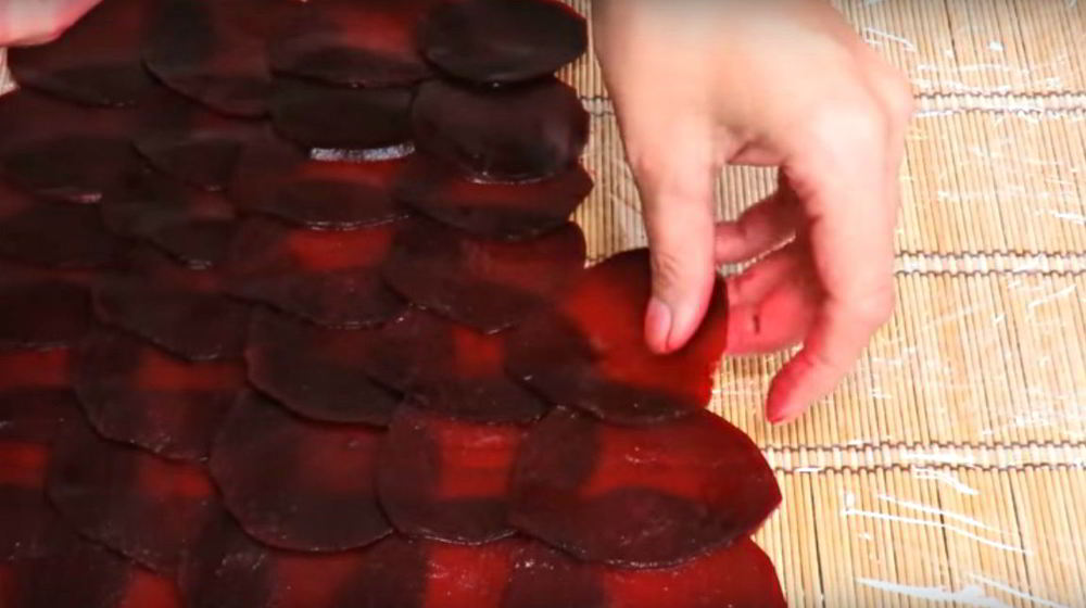 Как приготовить роллы шуба по-новому