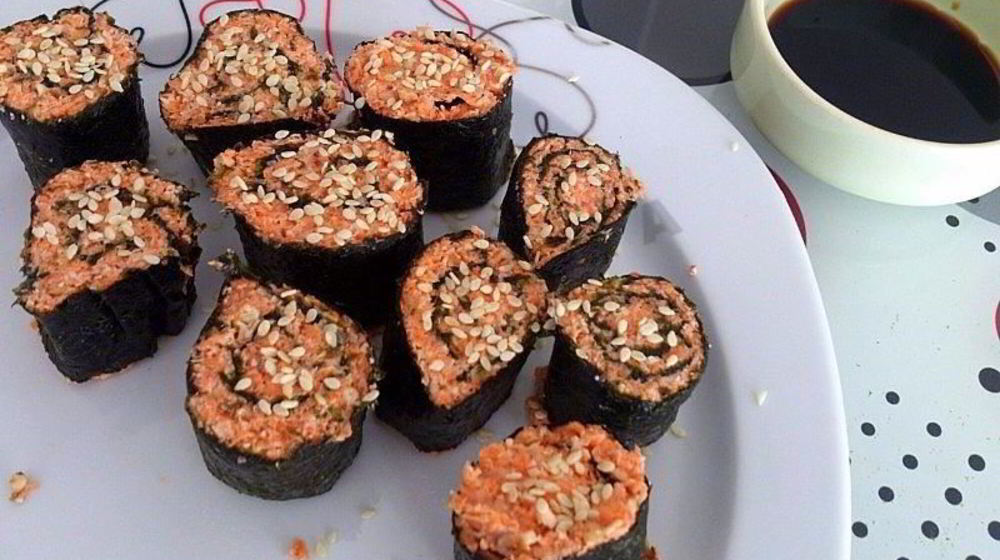 Как приготовить сыроедные роллы