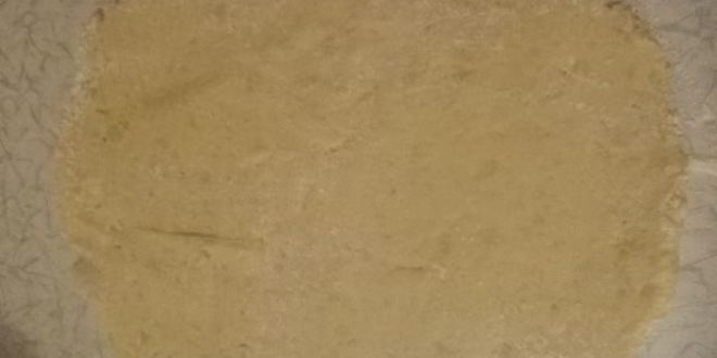 Рецепт картофельного рулета с колбаской