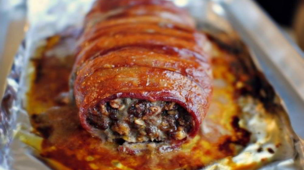 Как приготовить классический мясной рулет