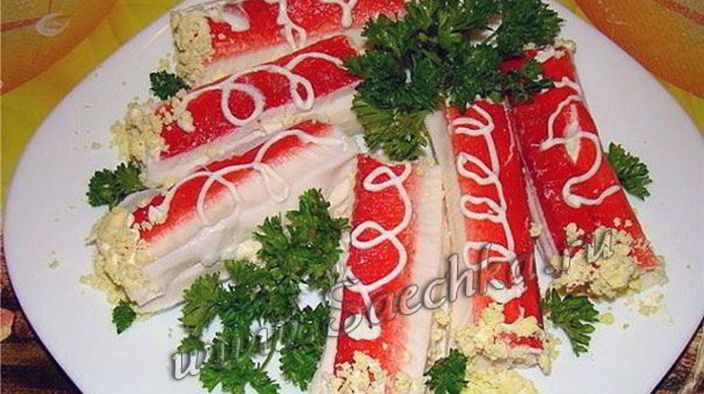 Как приготовить крабовые рулетики