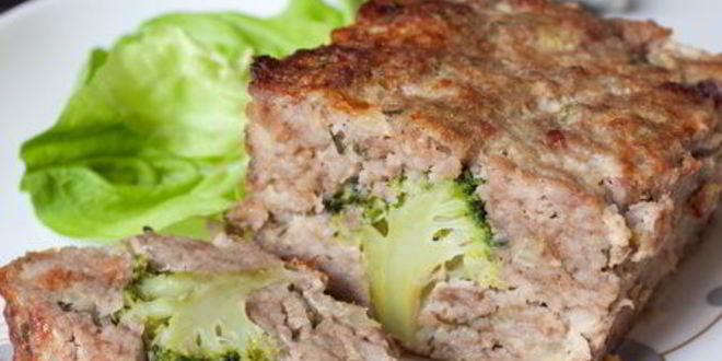 Рецепт мясного рулета с брокколи и цветной капустой