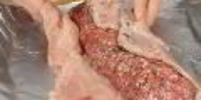 Рецепт мясного рулета с перепелиными яйцами