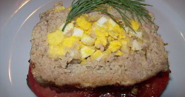Рецепт Мясного рулета с яйцом и луком из моего детства