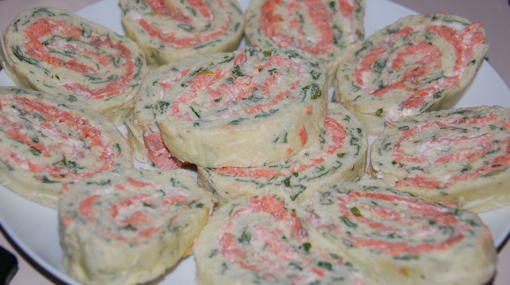 Как приготовить рулет с лососем