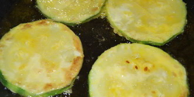 Рецепт рулетиков из кабачков и помидоров