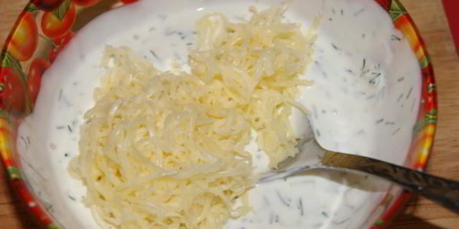 Рецепт рулетиков из кабачков и помидоров