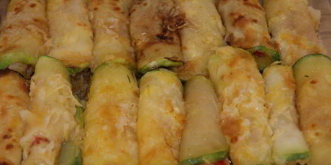 Рецепт рулетиков из кабачков и помидоров