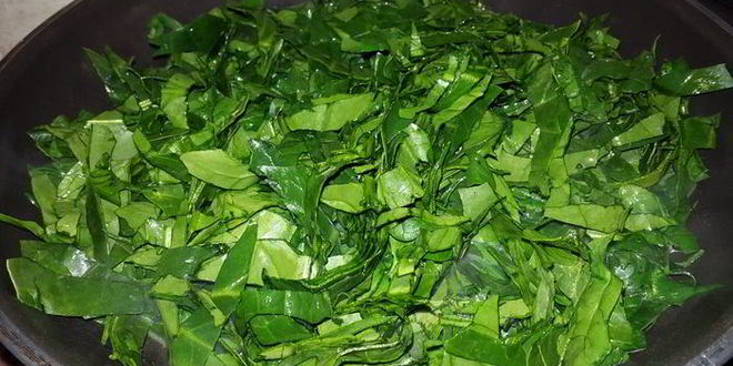 Рецепт рулетиков из курицы со шпинатом и картофельное пюре