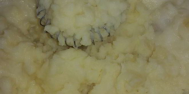 Рецепт рулетиков из курицы со шпинатом и картофельное пюре