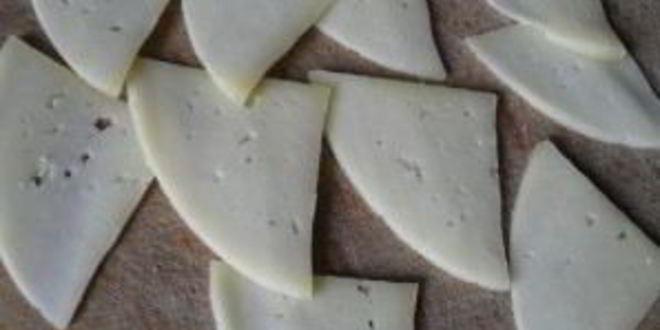 Рецепт рулетиков из рыбы с сыром