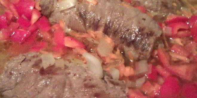 Рецепт сочных швабских рулетиков с корнишонами