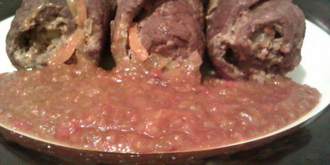 Рецепт сочных швабских рулетиков с корнишонами