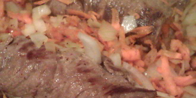 Рецепт сочных швабских рулетиков с корнишонами