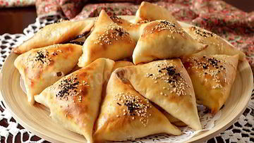 Рецепт Самсы из слоеного теста в духовке