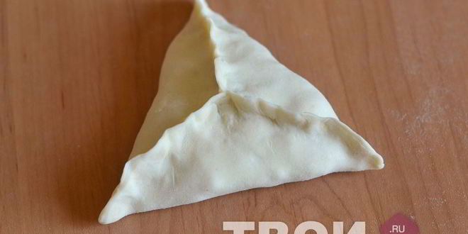 Рецепт самсы из слоеного теста