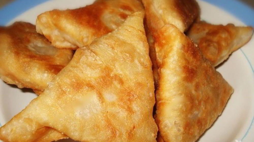 Как приготовить слоеную самсу с фаршем