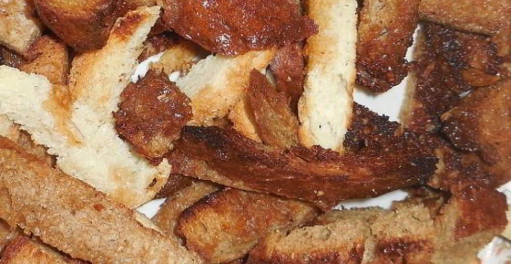 Рецепт домашние сухарики к пиву