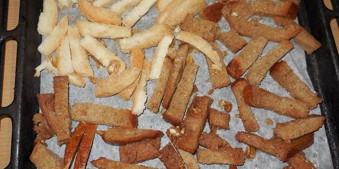 Рецепт домашних сухариков в духовке