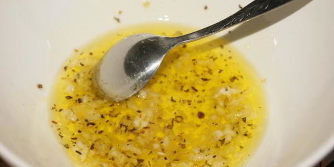 Рецепт сухариков белых и черные