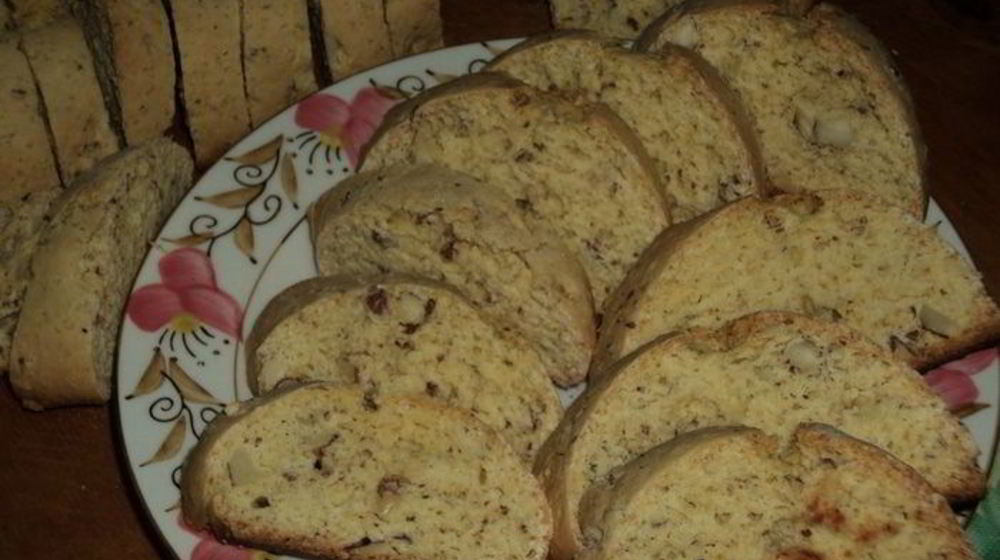 Как приготовить сухарики с миндалем