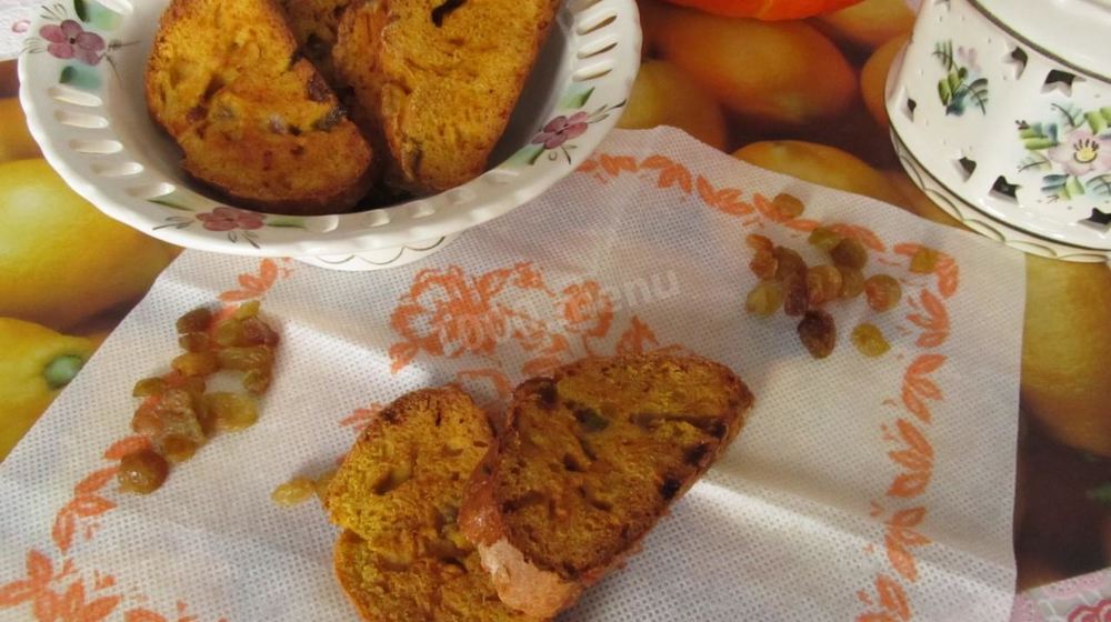 Как приготовить тыквенные сухарики с изюмом