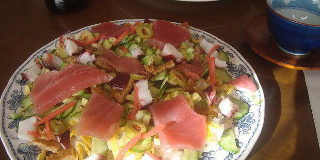 Рецепт чирашей-суш — риса с красной рыбой и икрой